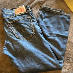 Levi’s 541 Jeans - Size 32x30 Excellent condition.  Smoke free home